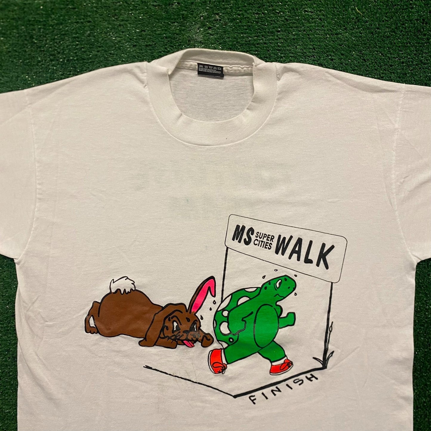 Vintage 90s Essential Cartoon Animals Marathon Single Stitch T-Shirt