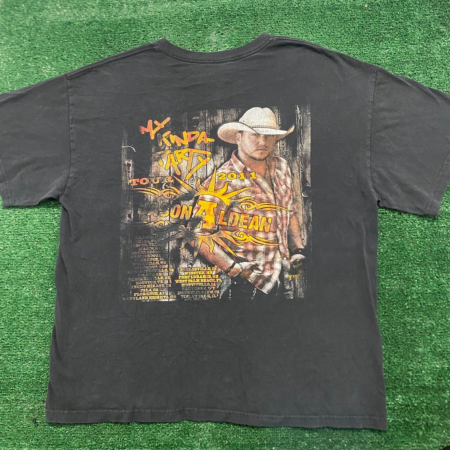 Vintage Y2K Jason Aldean Party Tour Country Music Band Tee