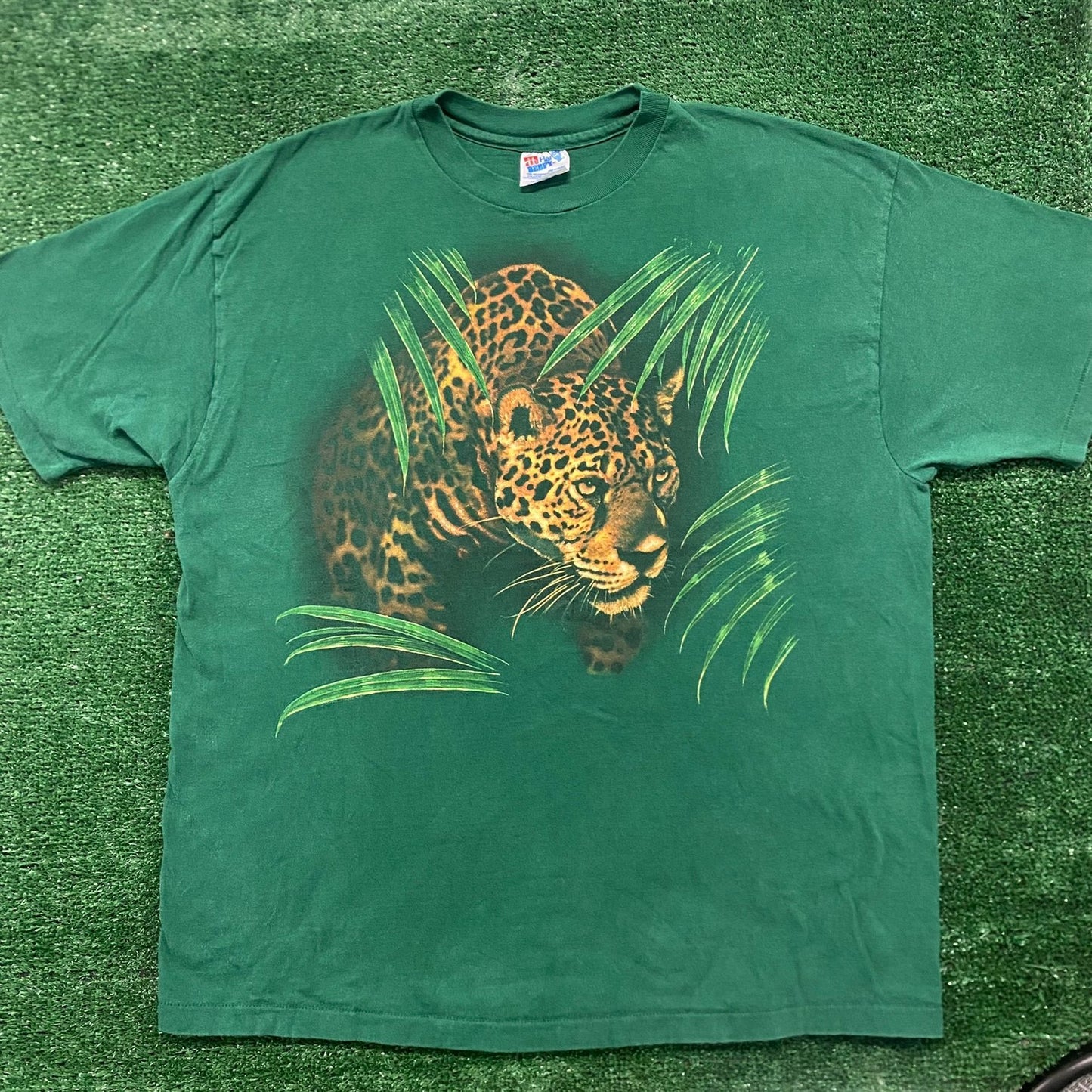 Vintage 90s Essential Jaguar Nature Single Stitch T-Shirt