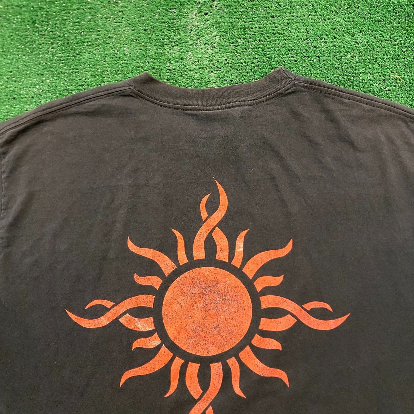 Godsmack Pentagram Sun Vintage Heavy Metal Band T-Shirt