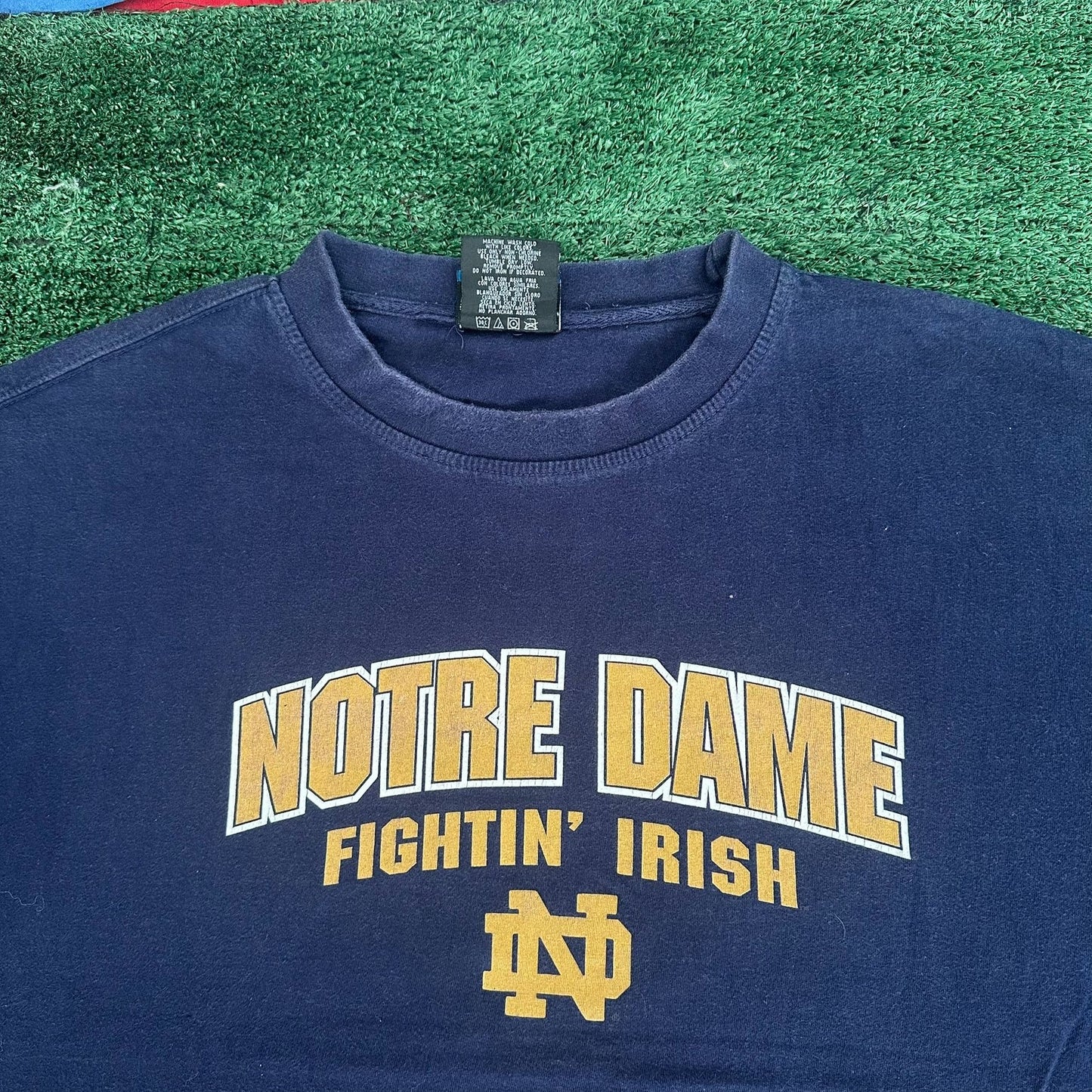 Vintage Y2K NCAA Notre Dame Fighting Irish T-Shirt Navy XL Spell Out Collegiate