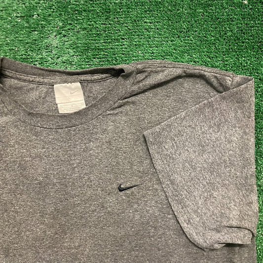 Vintage Y2K Nike Solo Off Center Swoosh Baggy Athletic Tee