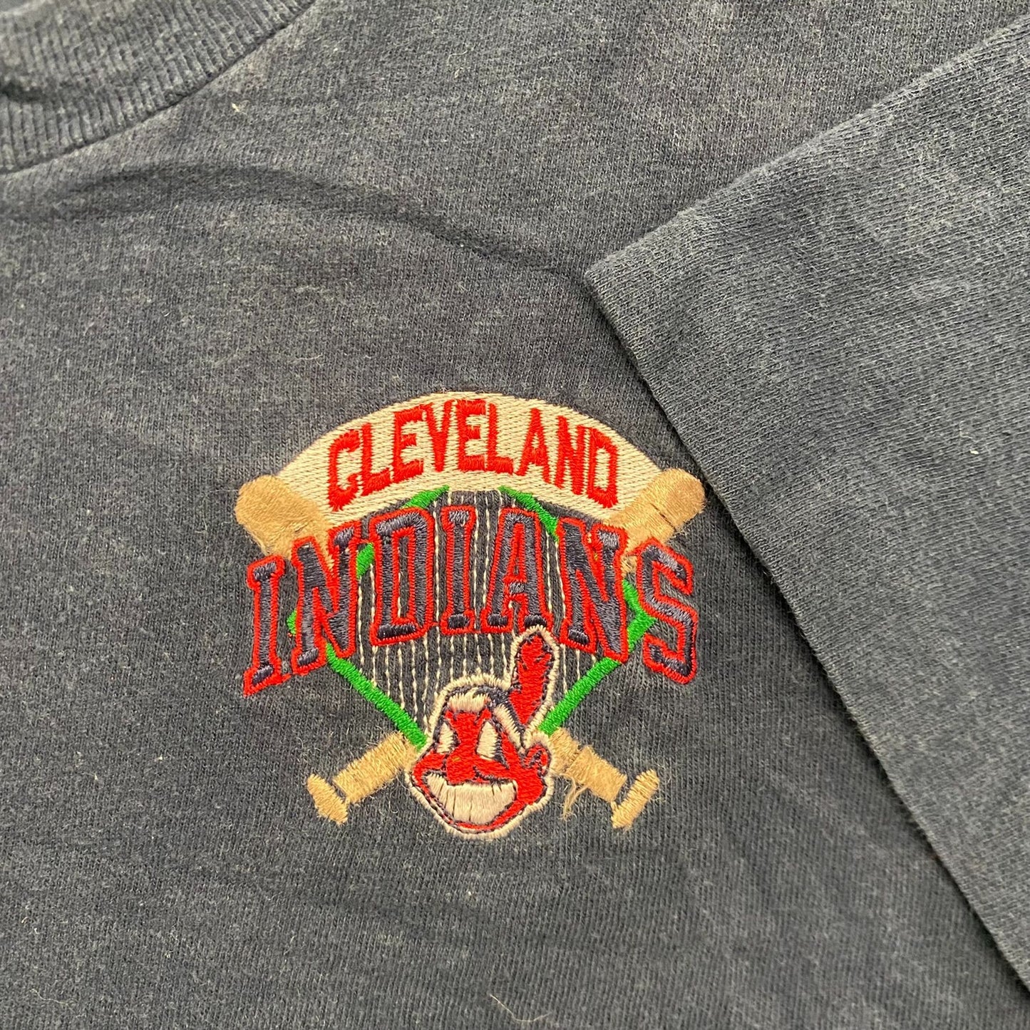 Vintage 90s Cleveland Indians Shirt Single Stitch MLB Logo Tee