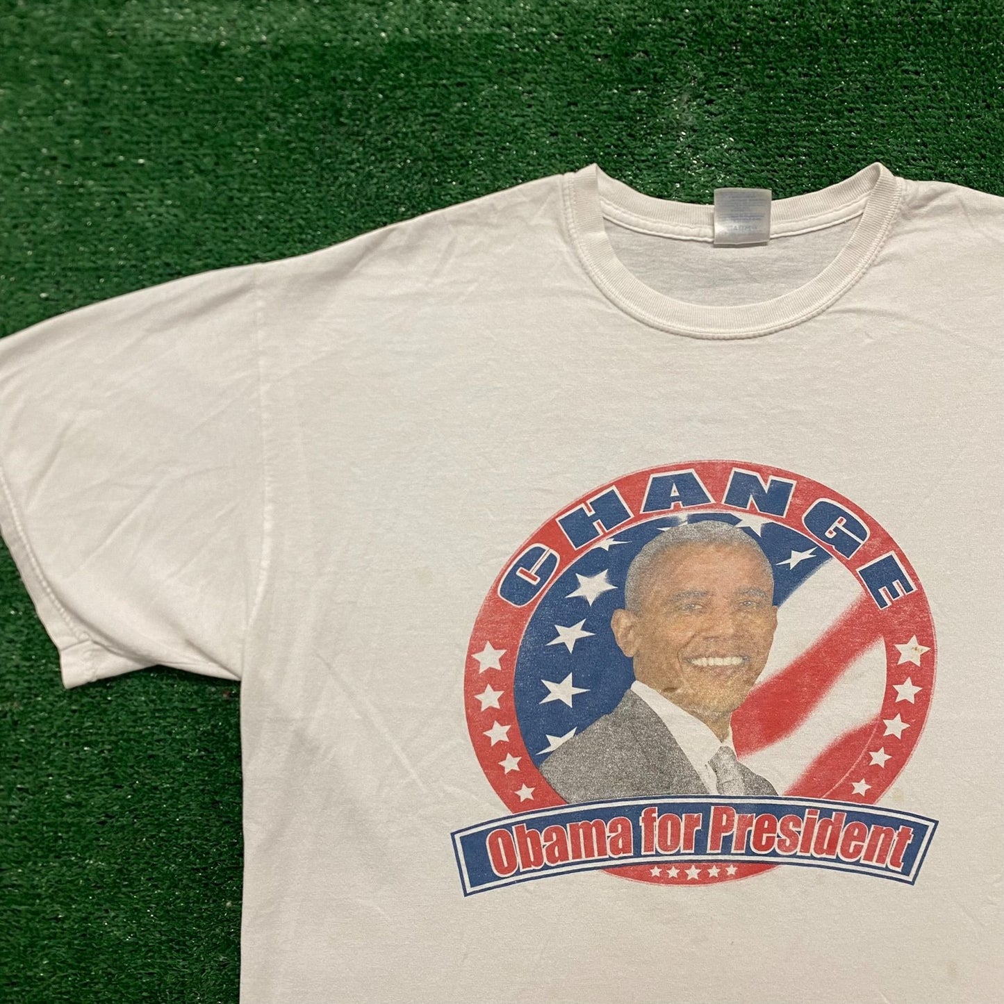 Vintage Y2K Essential Baggy Barack Obama Campaign T-Shirt