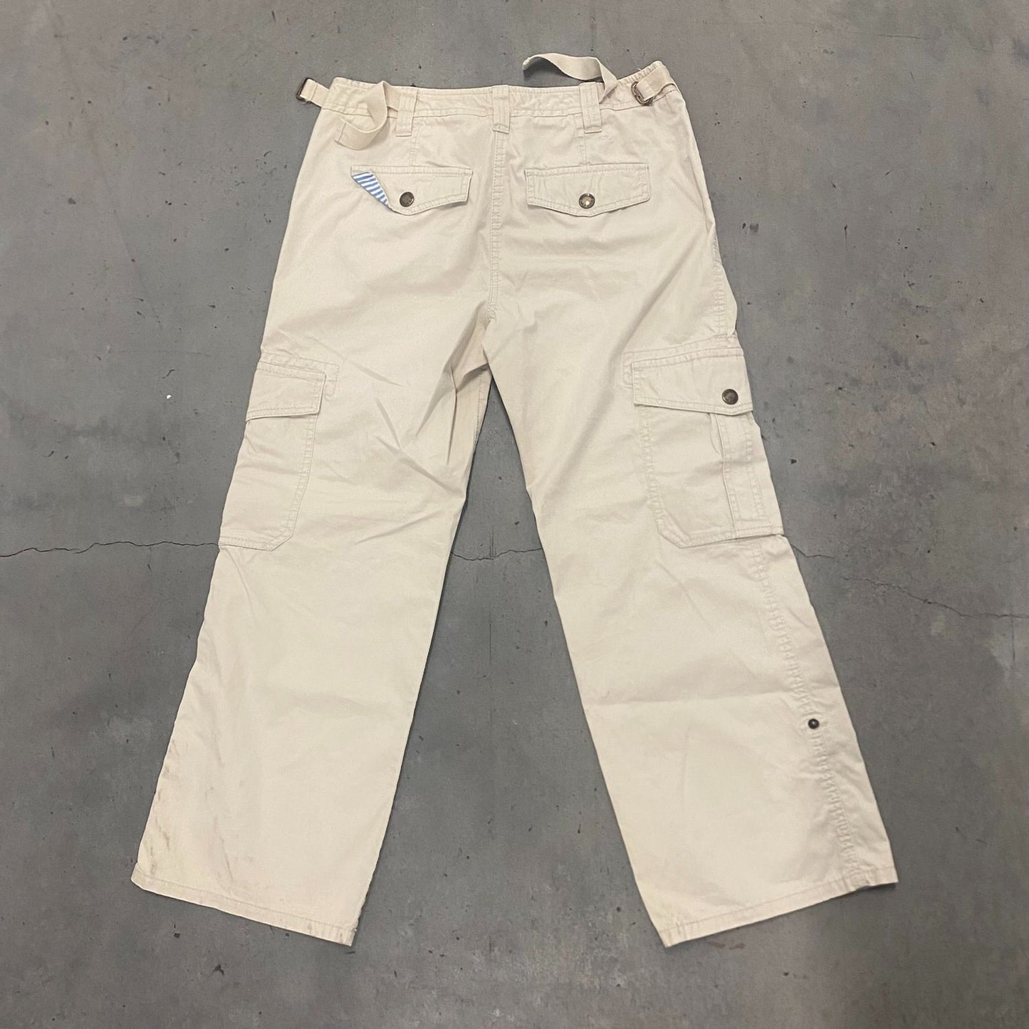 Vintage Y2K Baggy Essential Tonal Workwear Cargo Pants