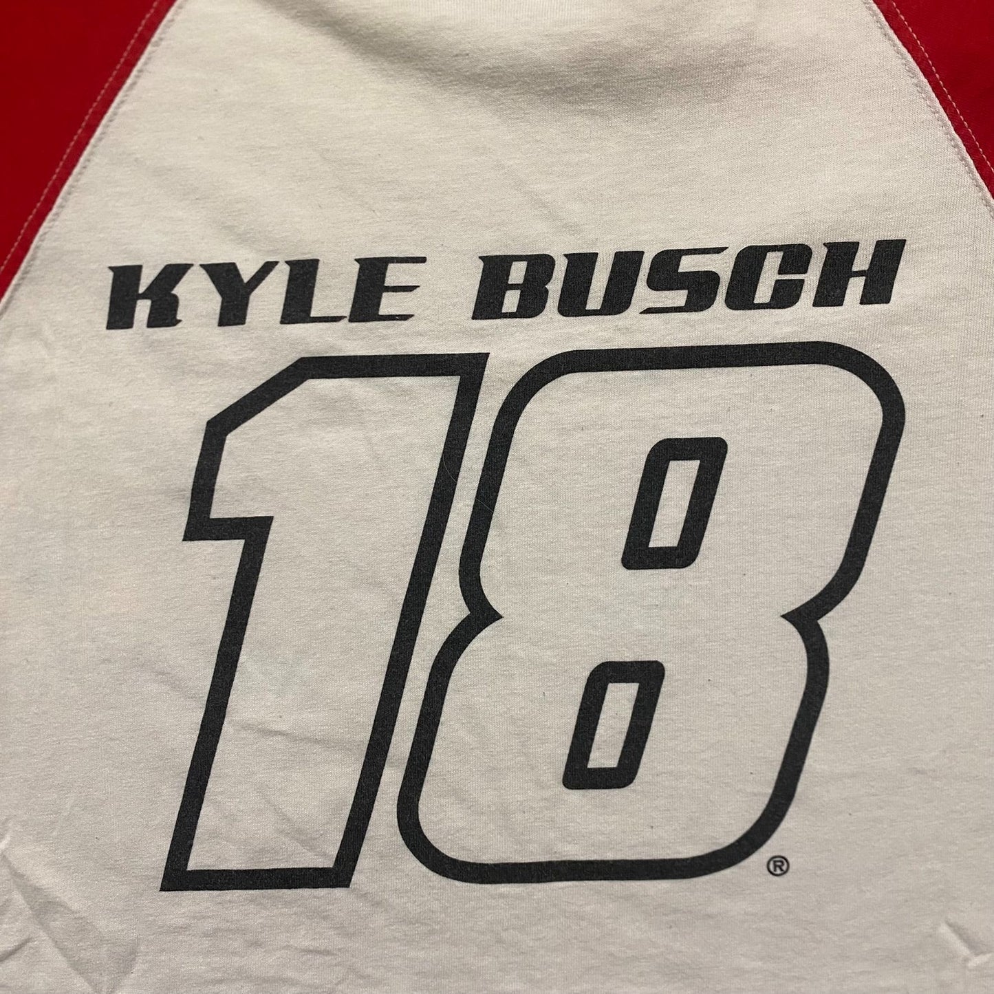 Vintage Y2K NASCAR Toyota Jersey Kyle Busch Racing T-Shirt