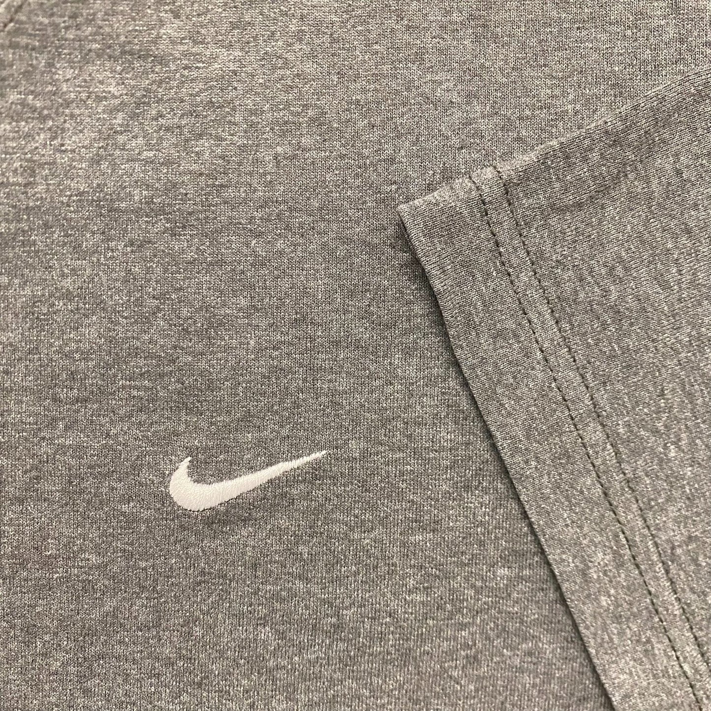 Vintage Y2K Nike Solo Swoosh Shirt Athletic Logo Gray Tee