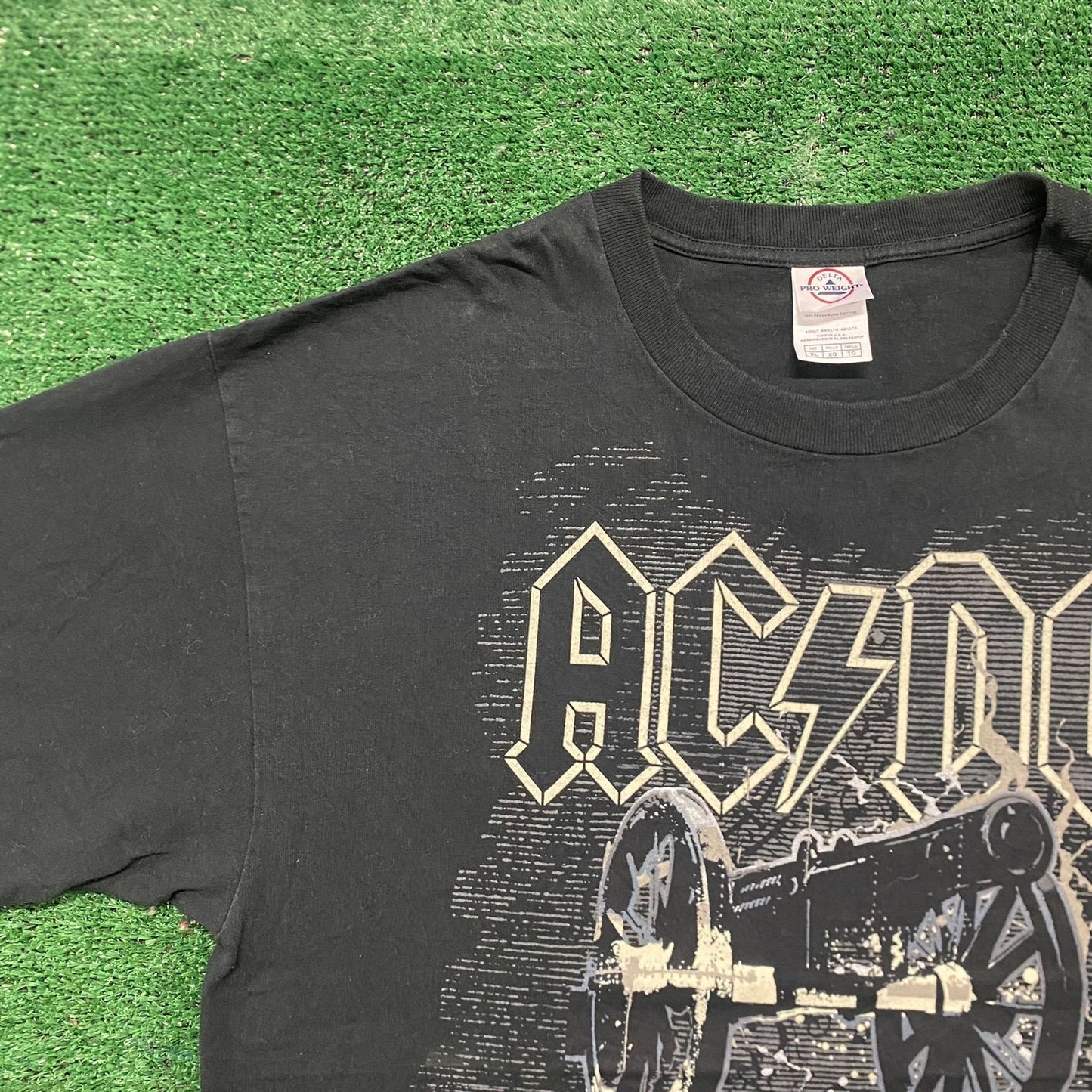 Vintage Y2K AC/DC Rock Band Essential Sun Faded Baggy Tee