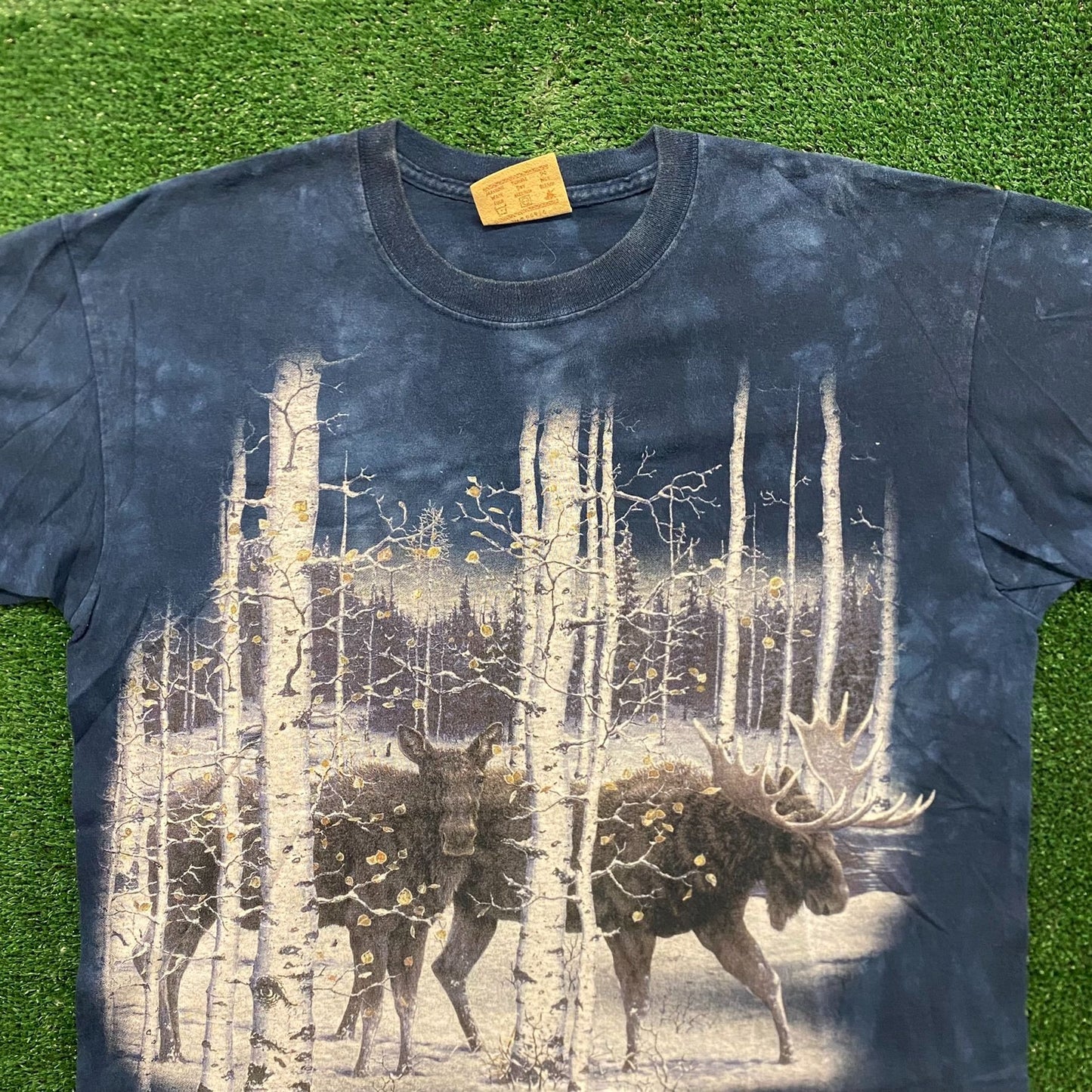 Winter Moose Vintage Nature Animal T-Shirt