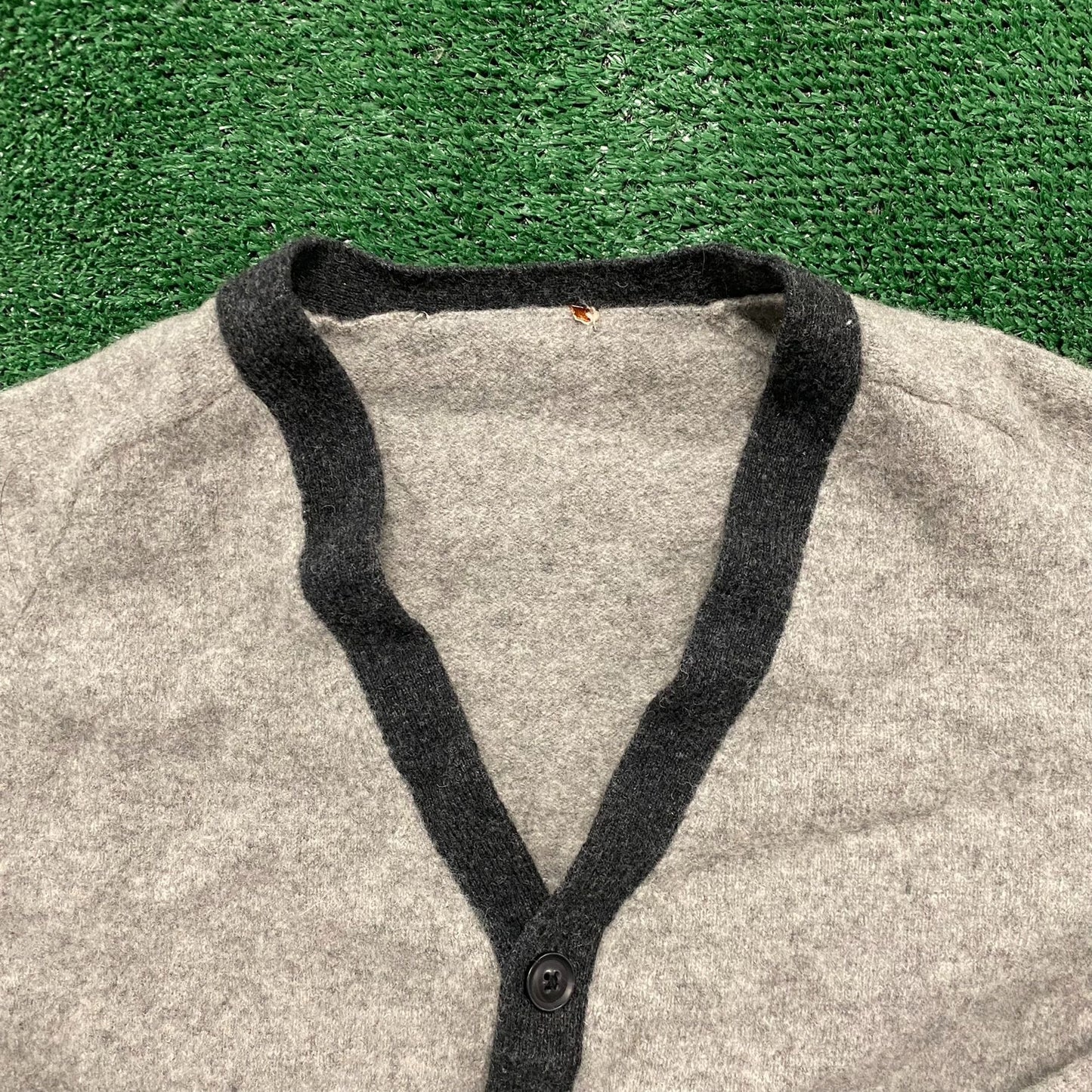 Vintage Y2K Uniqlo Essential Preppy Cardigan Sweater