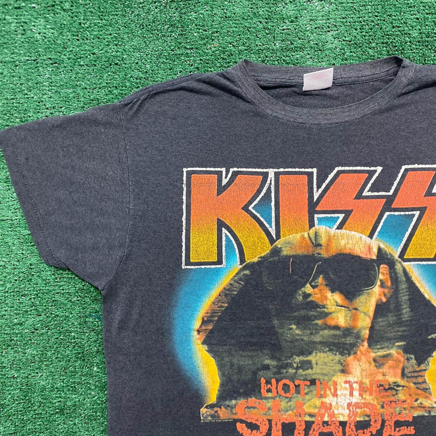Vintage 90s KISS Hot In the Shade Faded Metal Rock Band Tee