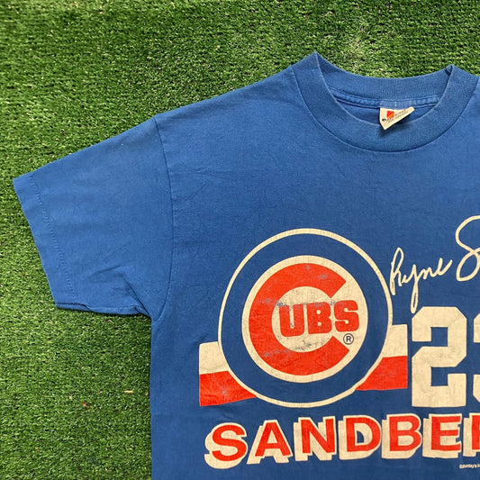 Vintage 90s Essential Chicago Cubs Single Stitch T-Shirt