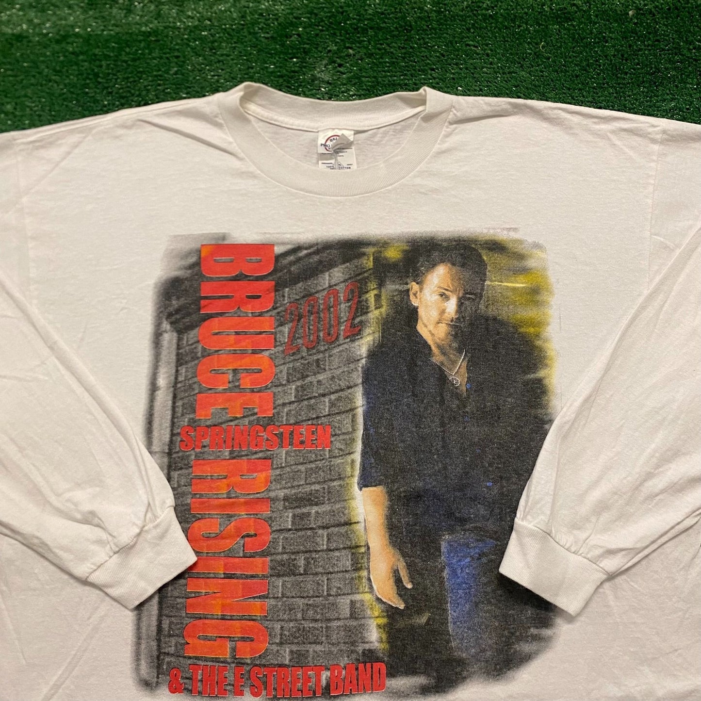 Bruce Springsteen Summer 2002 Vintage Rock Band T-Shirt