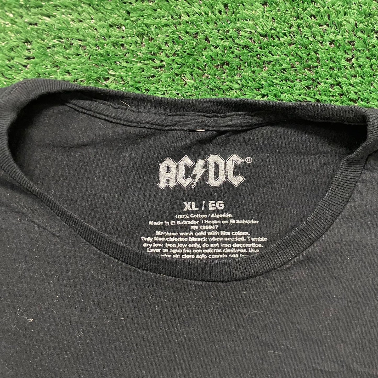 AC/DC Back in Black Vintage Rock Band T-Shirt