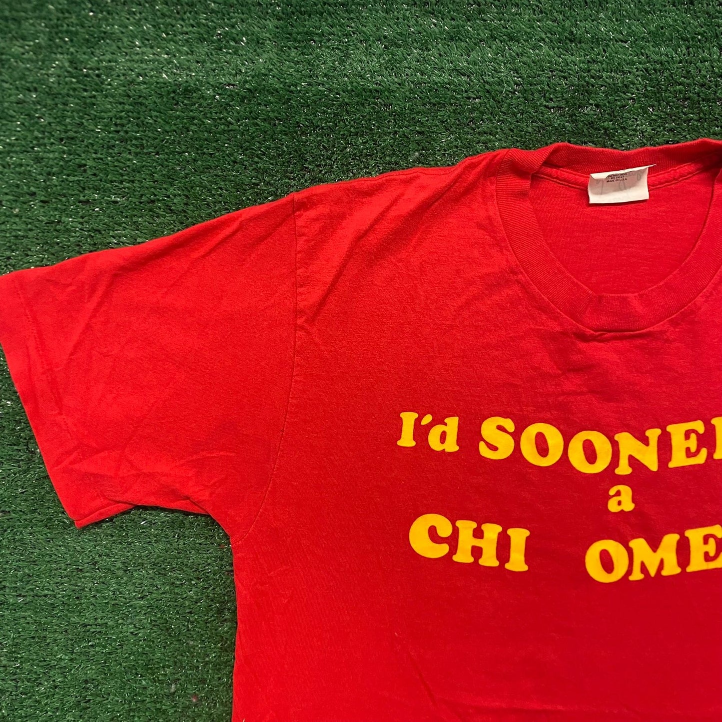 Vintage 80s Oklahoma Sooners Chi Omega Fraternity Quote Tee