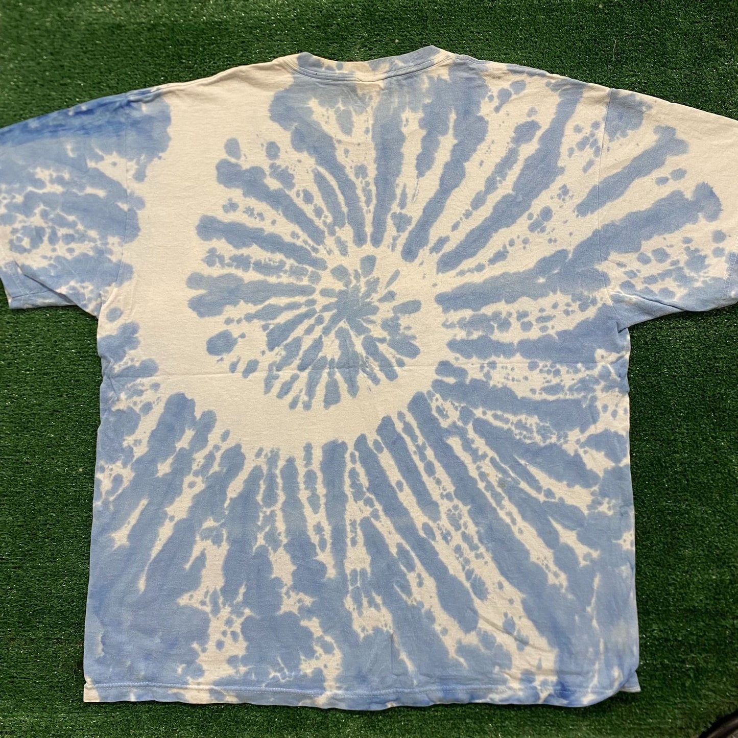 Vintage Y2K Hawaii Dragon Surfboard Tribal Tie Dye Tee