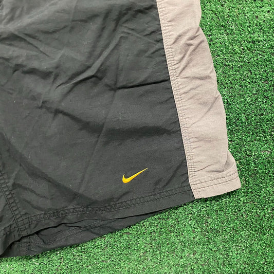 Vintage Y2K Nike Tennis Logo Essential Athletic Gym Shorts