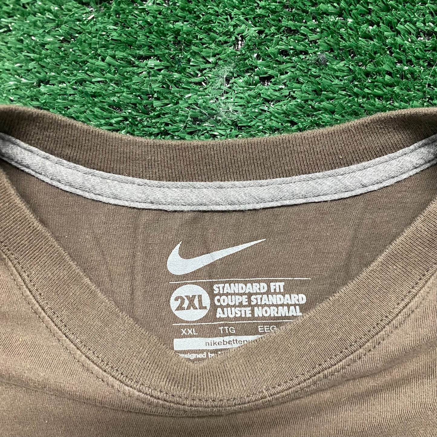 Vintage Y2K Nike Solo Swoosh Logo Essential Baggy Tonal Tee