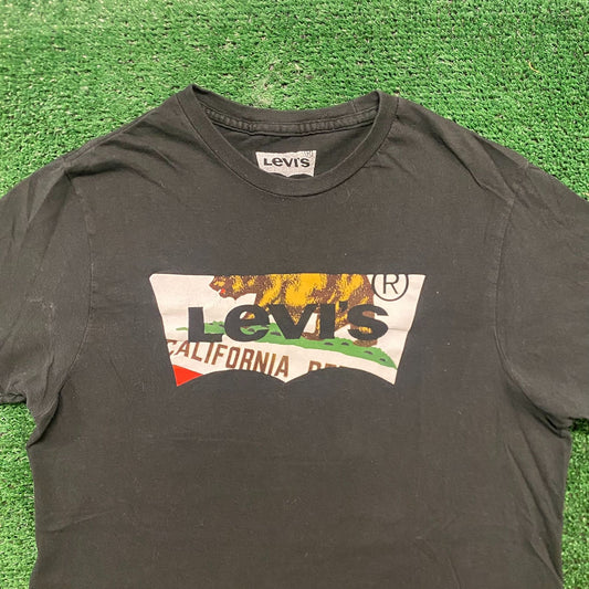 Levi's Clothing California Bear Vintage Basic T-Shirt