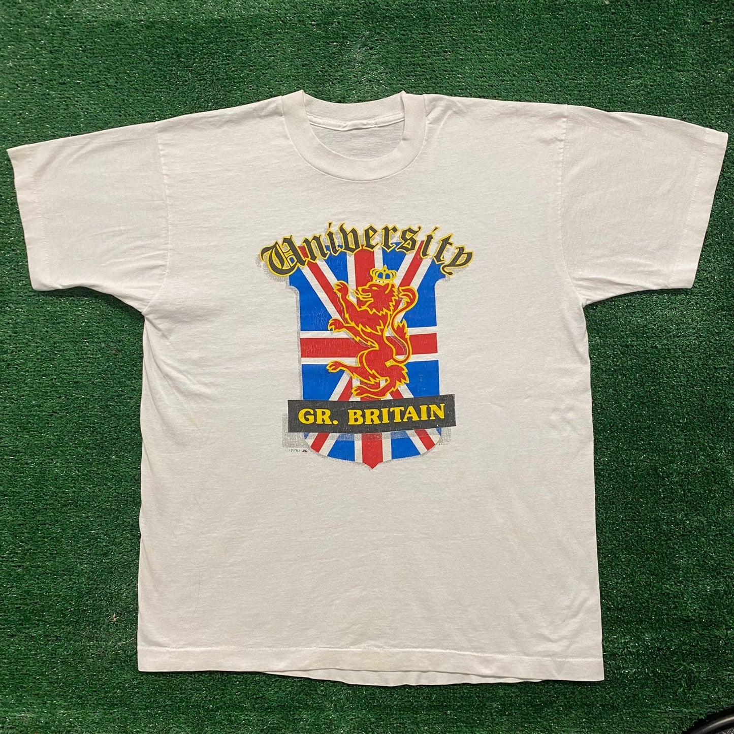 Vintage 80s England Great Britain Single Stitch College Tee