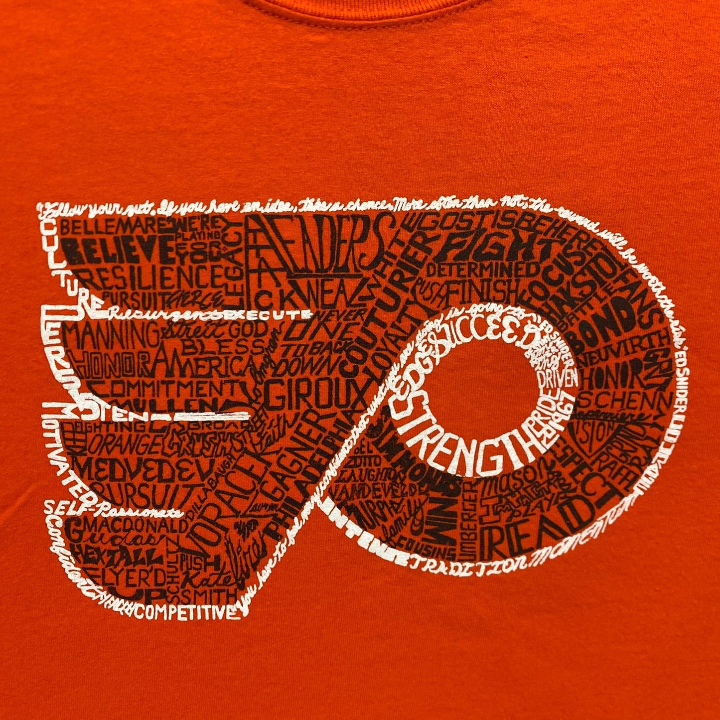 Vintage Y2K Philadelphia Flyers Shirt NHL Hockey Logo Tee