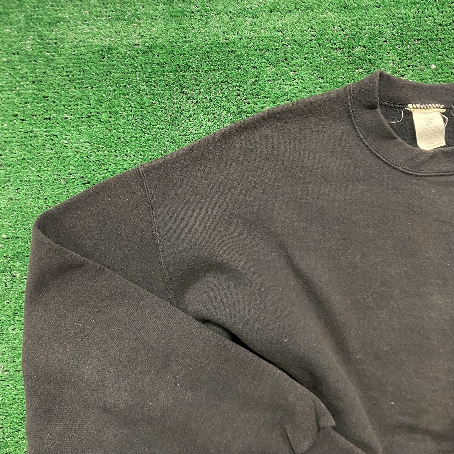 Vintage 90s Black Crewneck Sweatshirt Sun Faded Blank Plain