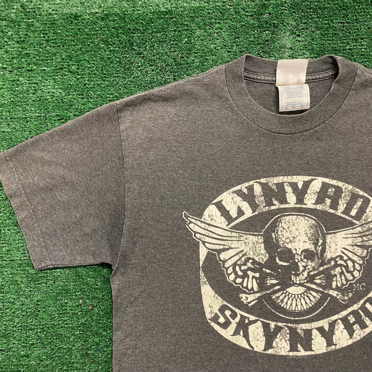Vintage Y2K Lynyrd Skynyrd MC Winged Skull Rock Band T-Shirt