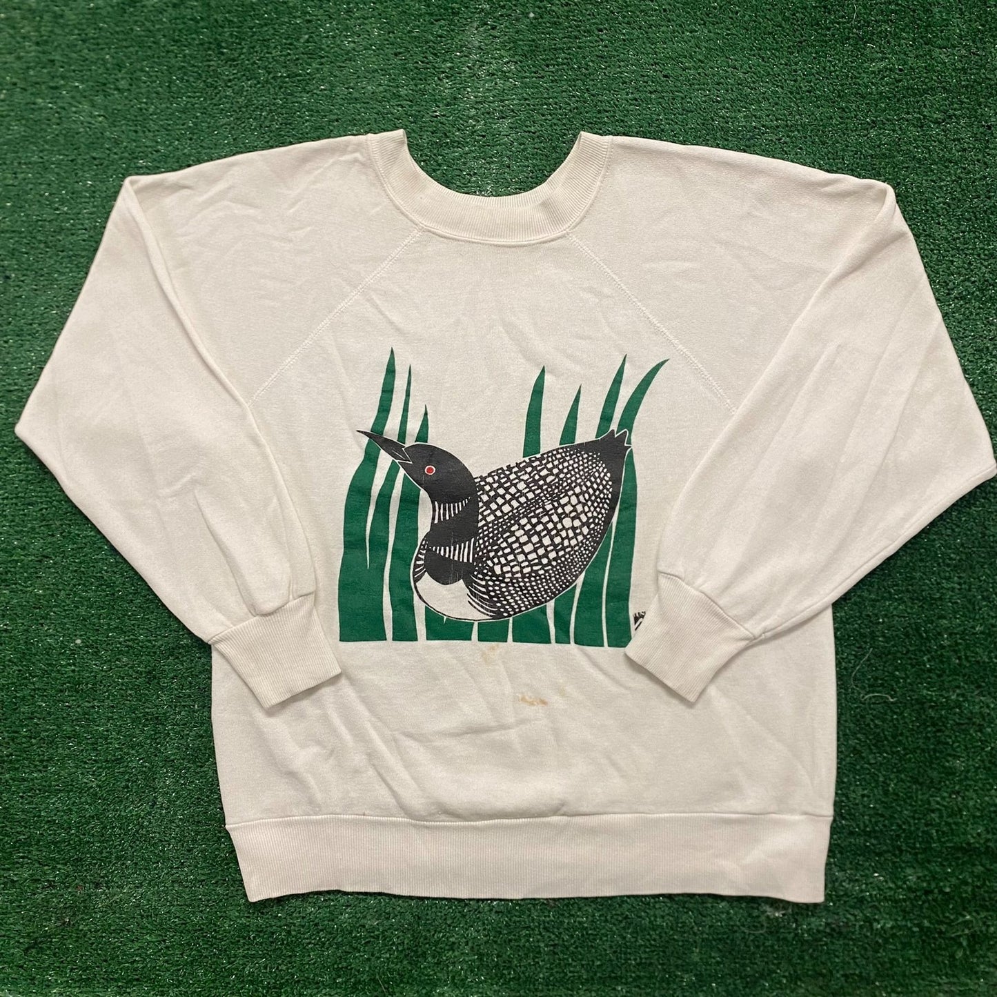 Vintage 80s Duck Nature Art Sweatshirt White Animal Crewneck