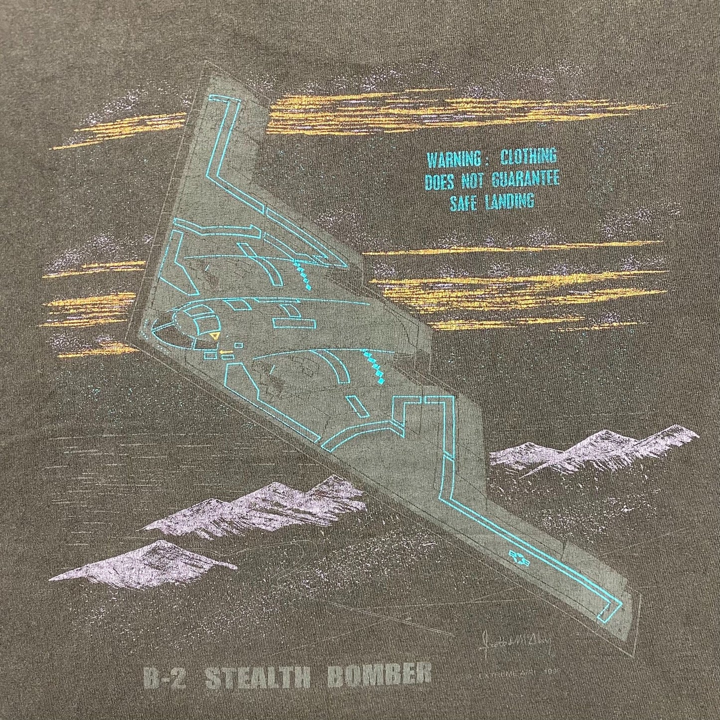 Vintage 90s Essential Sun Faded Stealth Bomber T-Shirt