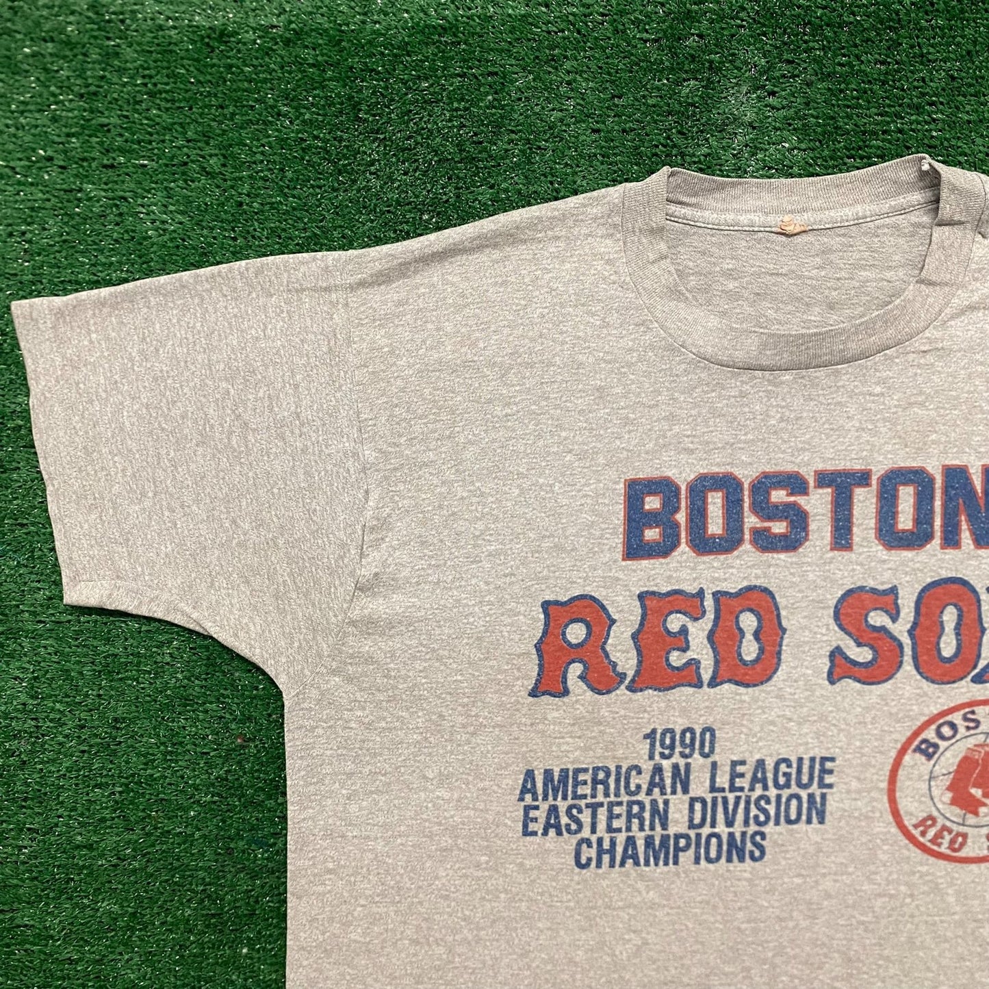 Vintage 90s Essential Boston Red Sox Single Stitch T-Shirt