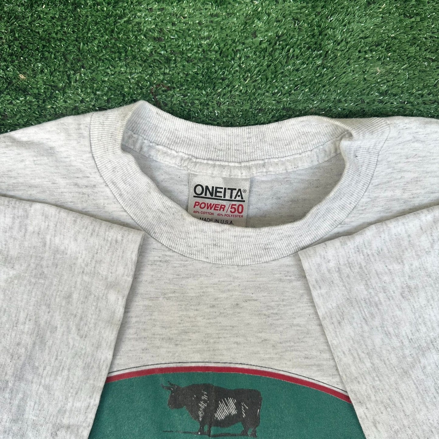 Vintage 90s Connecticut Dive Bar T-Shirt Gray L Single Stitch Tourist Souvenir