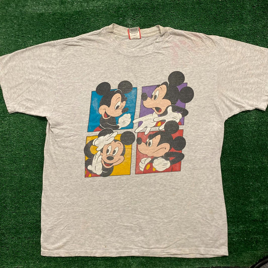 Vintage 90s Baggy Essential Mickey Mouse Disney T-Shirt