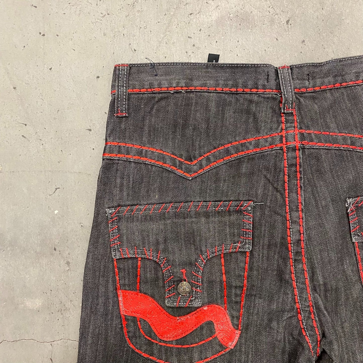 Vintage Y2K Essential Embroidered Black Red Denim Jeans