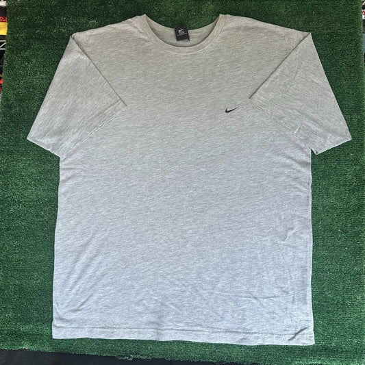 Vintage 90s Nike Mini Swoosh Logo T-Shirt Minimalist Athletic Streetwear Gray XL