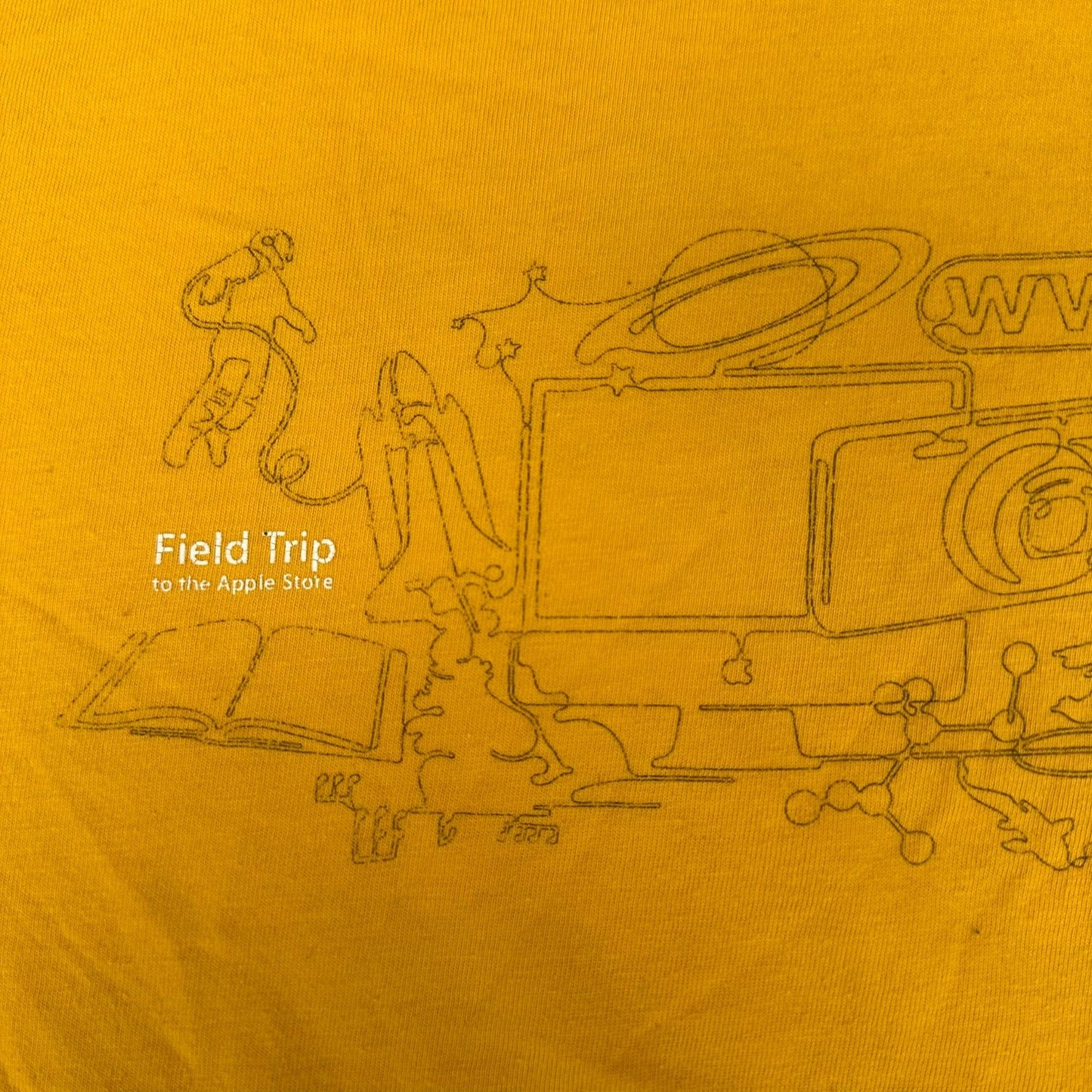Vintage Y2K Apple Store Field Trip T-Shirt iMac iPhone iPod Tech Promo Yellow S