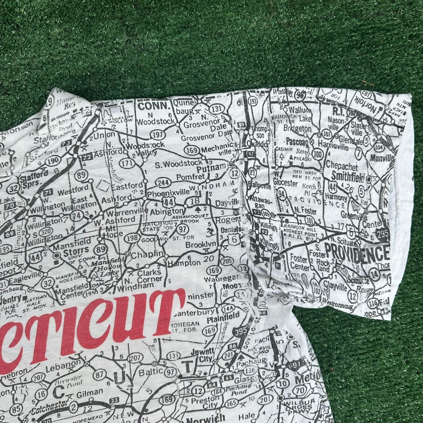 Vintage 90s Connecticut Road Map AOP T-Shirt White L Single Stitch CT Souvenir
