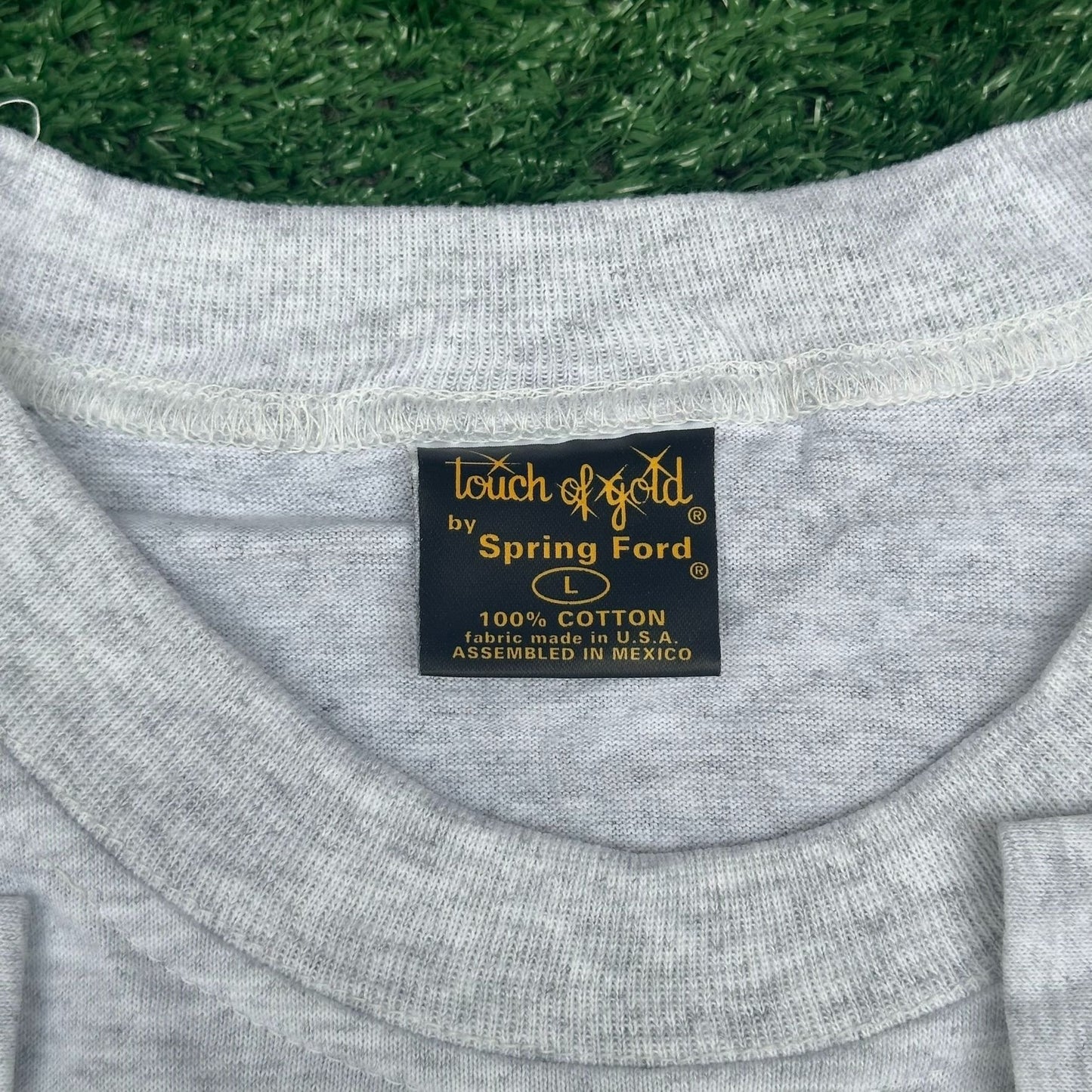 Vintage 90s Disaronno Amaretto Liqueur T-Shirt Italy Single Stitch Deadstock