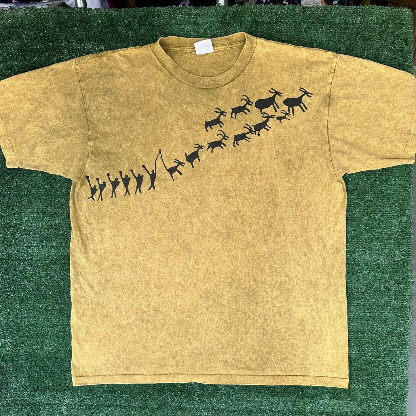 Vintage 90s Native Indian Cave Art T-Shirt Tie Dye Tan XL Single Stitch Hunting