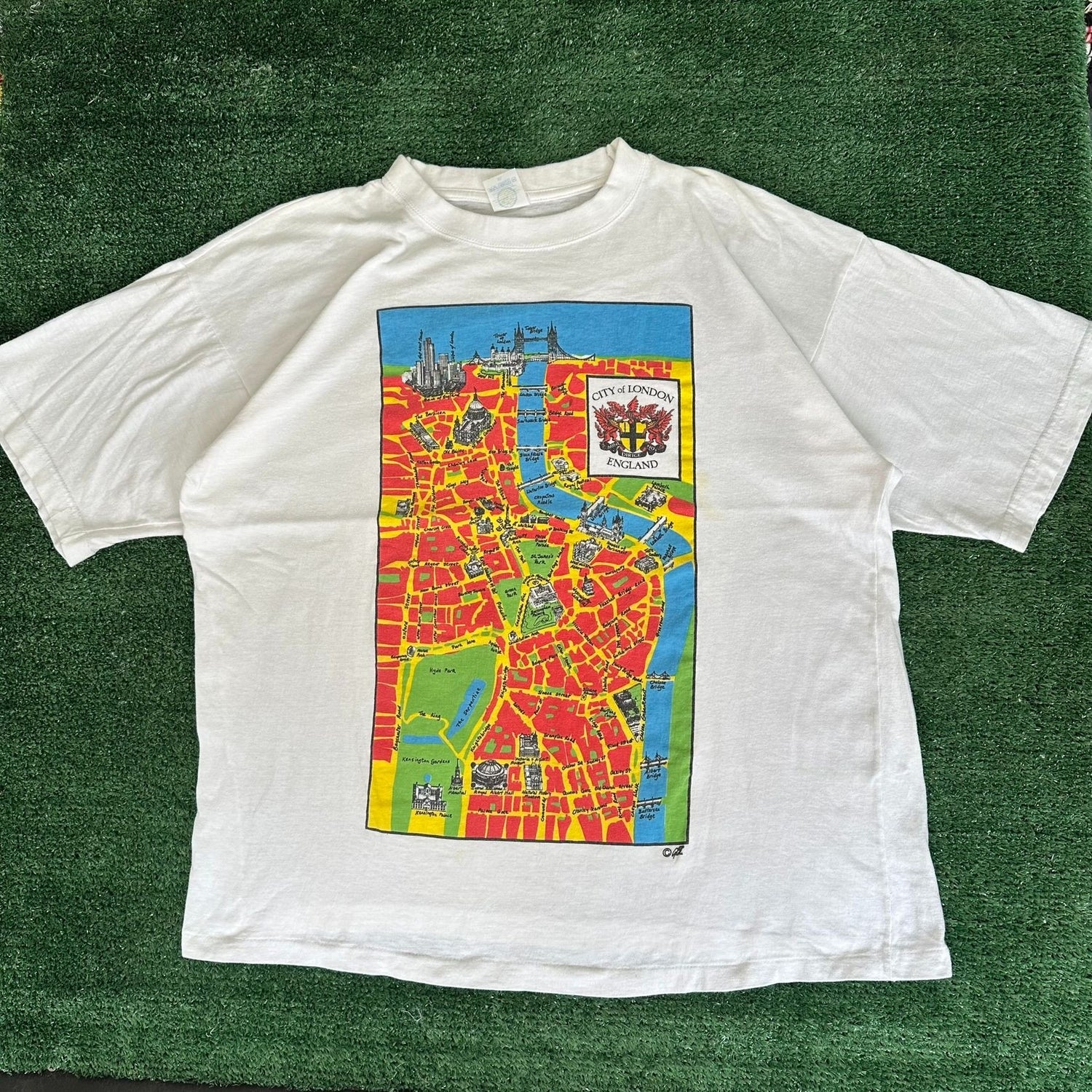 Vintage Tourist Destination & Souvenir Tees