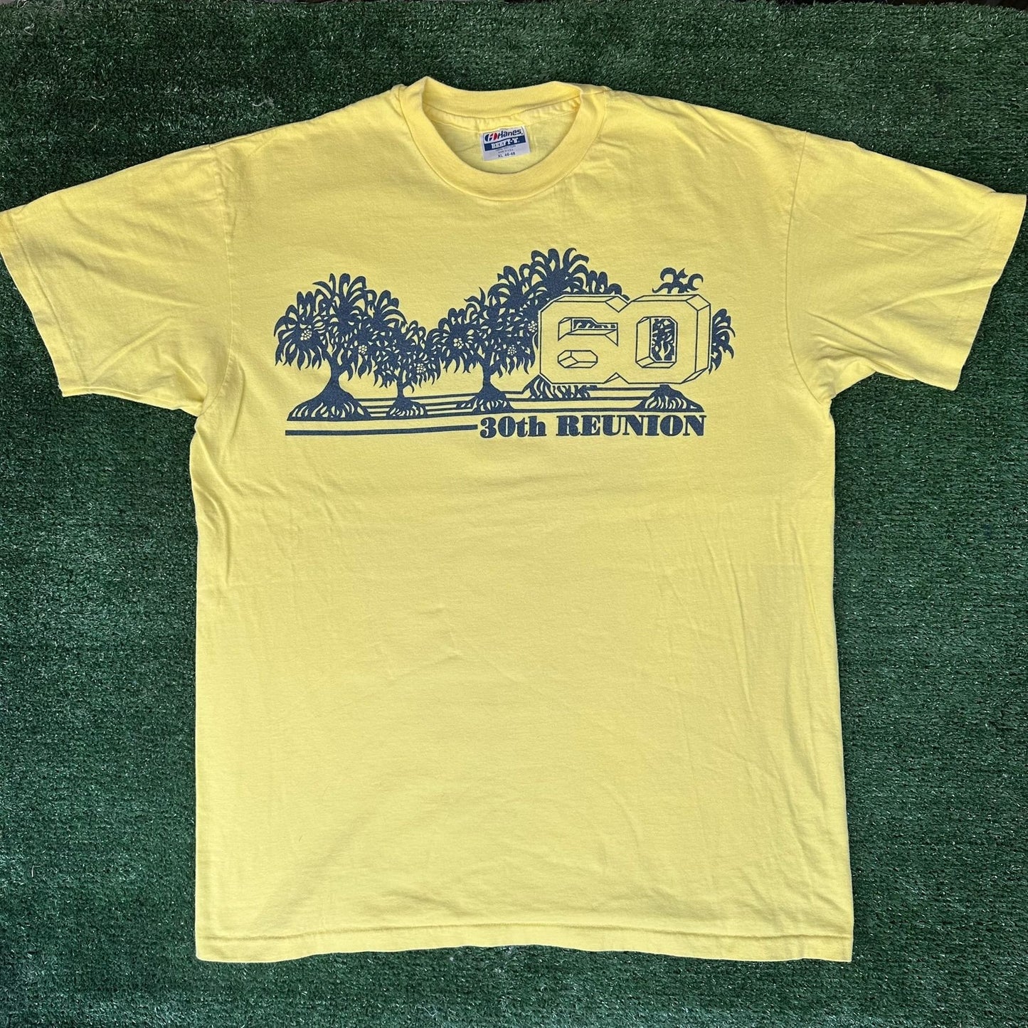 Vintage 90s Honolulu Punahou School Reunion T-Shirt Yellow L Tropical Hawaii