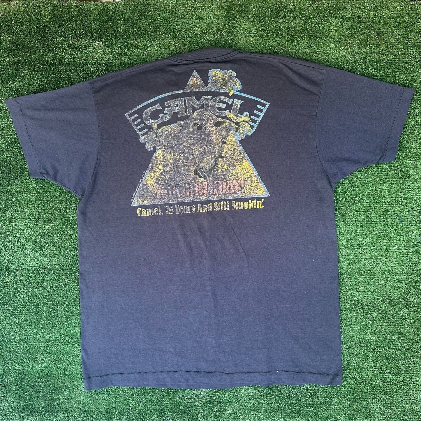 Vintage 80s Joe Camel Cigarette T-Shirt Distressed Grunge Thin Single Stitch