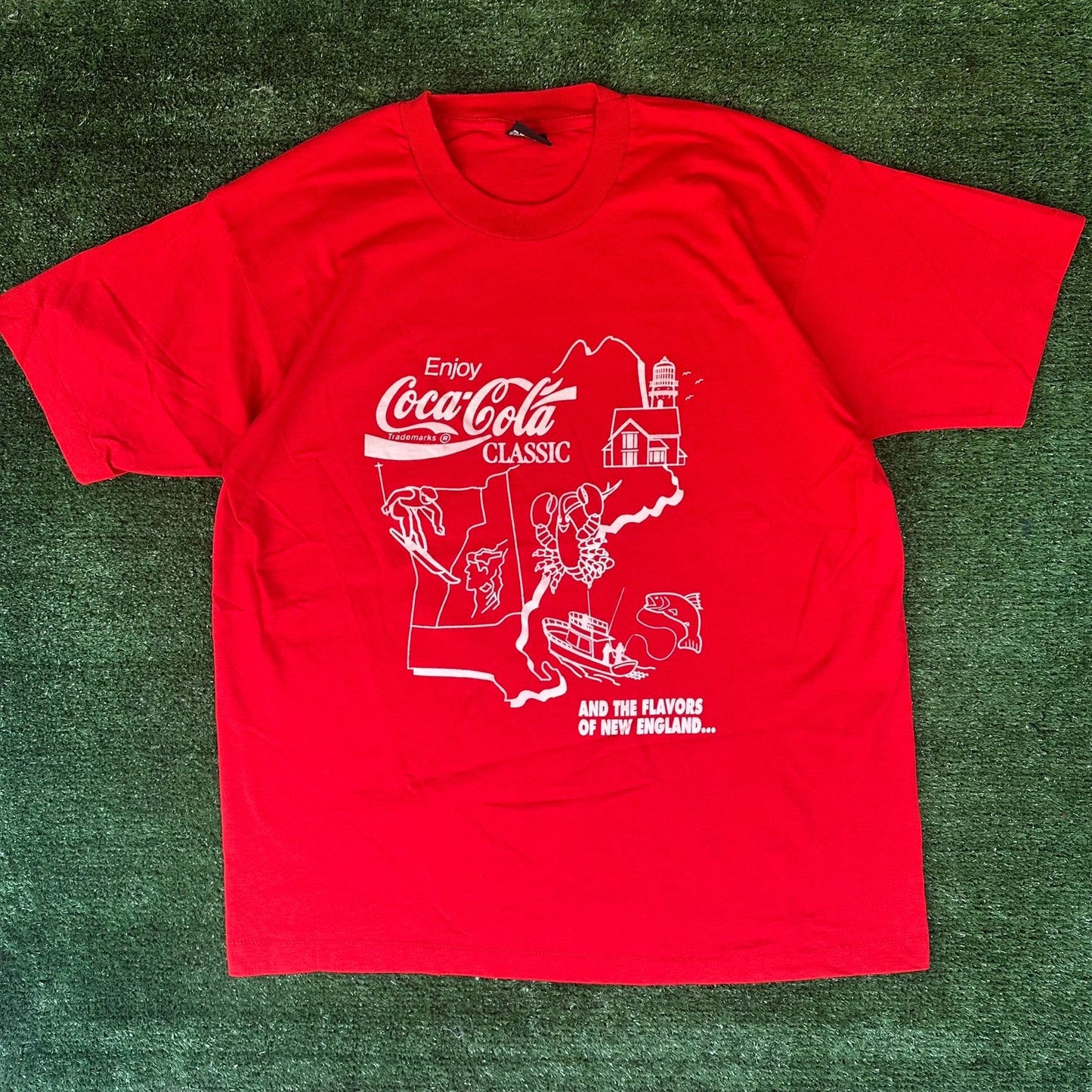 Vintage 80s Coca Cola Flavors New England Map T-Shirt Single Stitch Red XL Coke