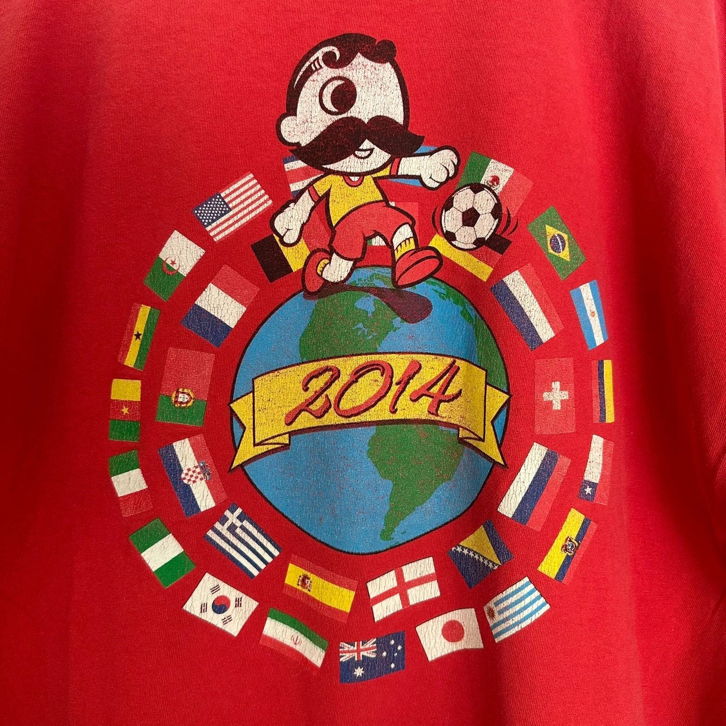 2014 FIFA World Cup Soccer T-Shirt Red XL National Flags Football Blokecore