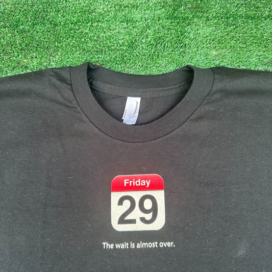 Vintage Y2K Apple iPhone Release T-Shirt 2007 Black M Tech Retail Store Employee