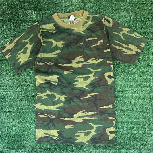 Vintage 90s M81 Woodland Camo T-Shirt Grunge Punk Army Military Paper Thin S