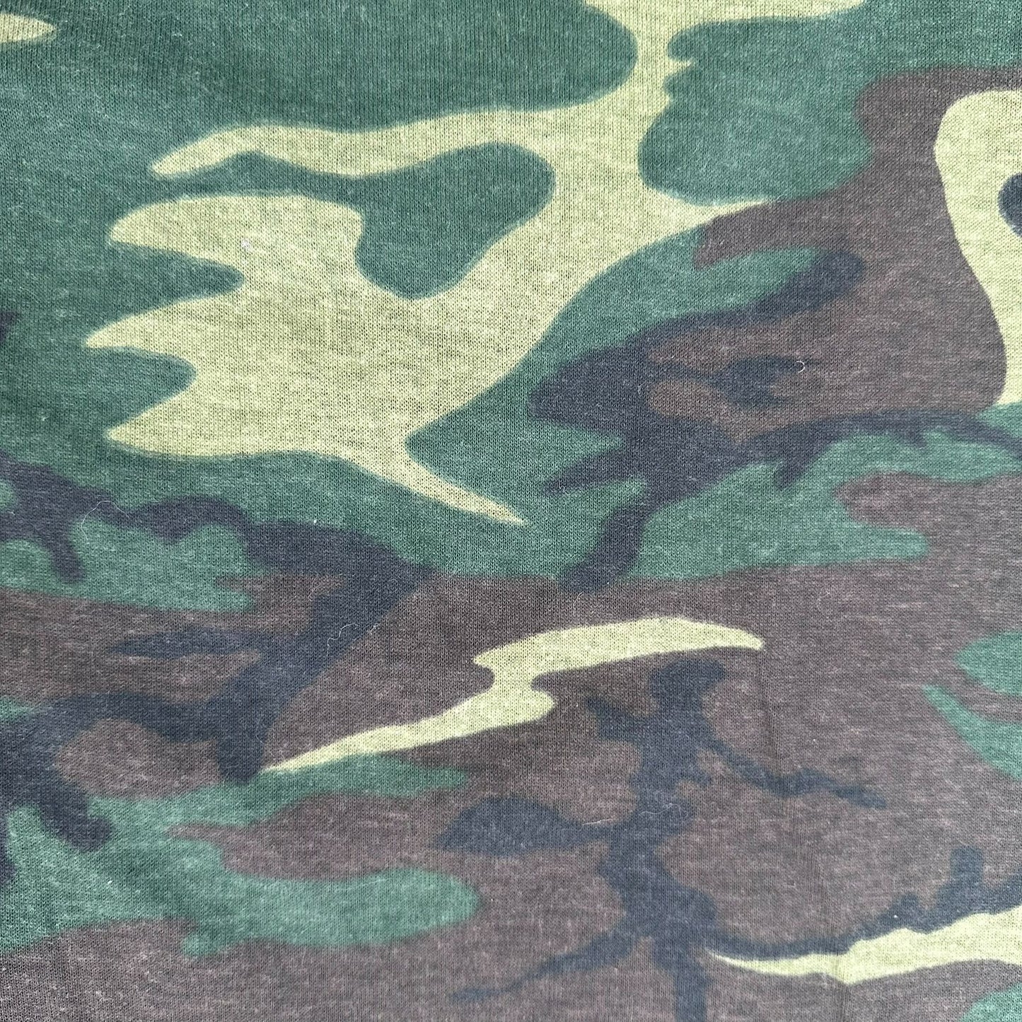 Vintage 90s M81 Woodland Camo T-Shirt Grunge Punk Army Military Paper Thin S
