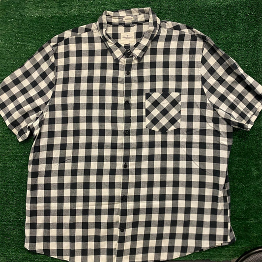 American Eagle Plaid Vintage Button Up Shirt