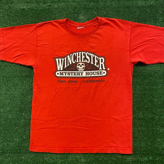 Vintage Y2K Essential Winchester Mystery House Skull Tourist T-Shirt