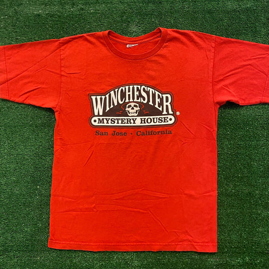 Vintage Y2K Essential Winchester Mystery House Skull Tourist T-Shirt