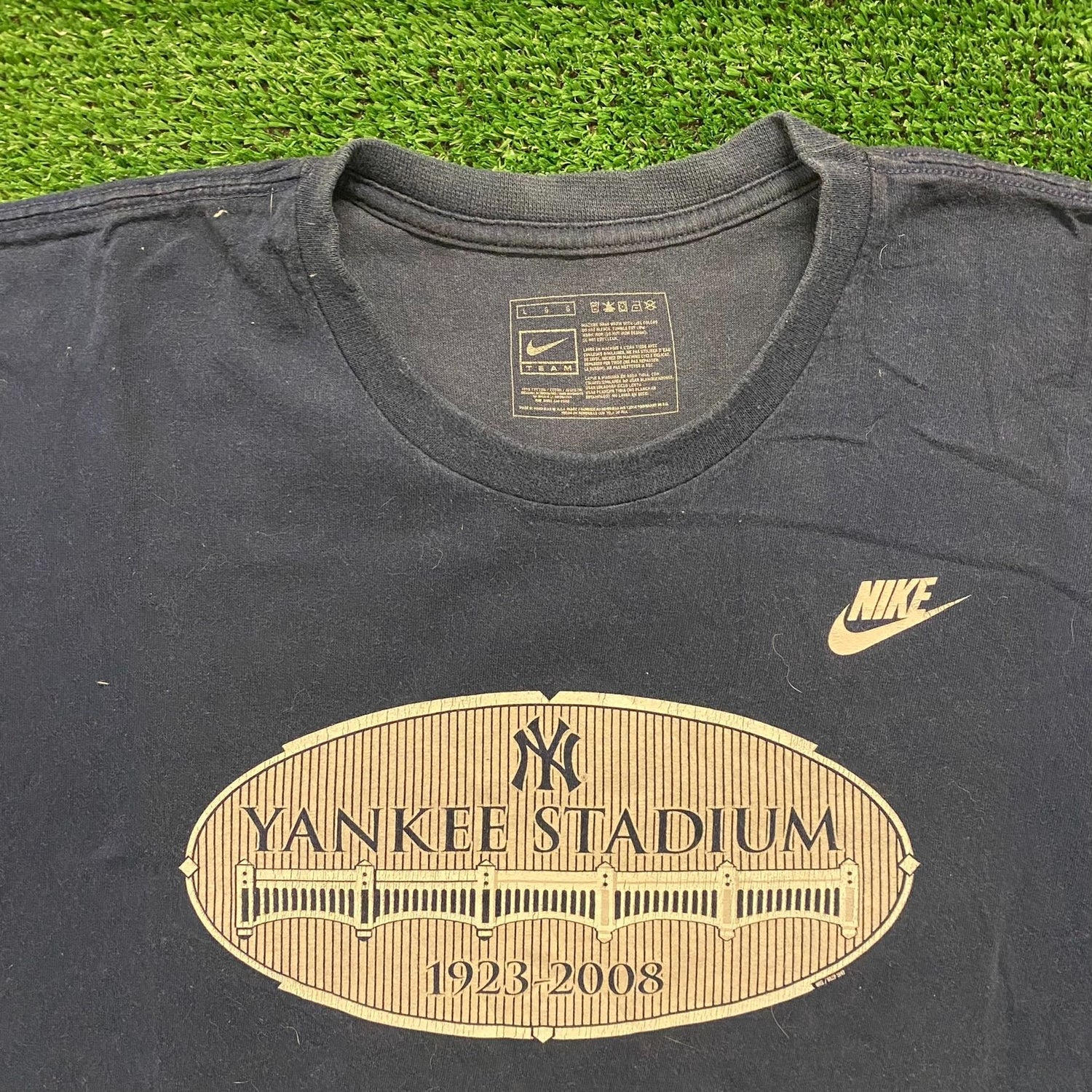 Nike Yankees Stadium Vintage MLB T-Shirt – Agent Thrift